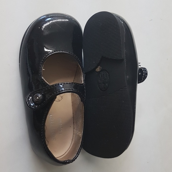 Shoes - Picture 2 of 2